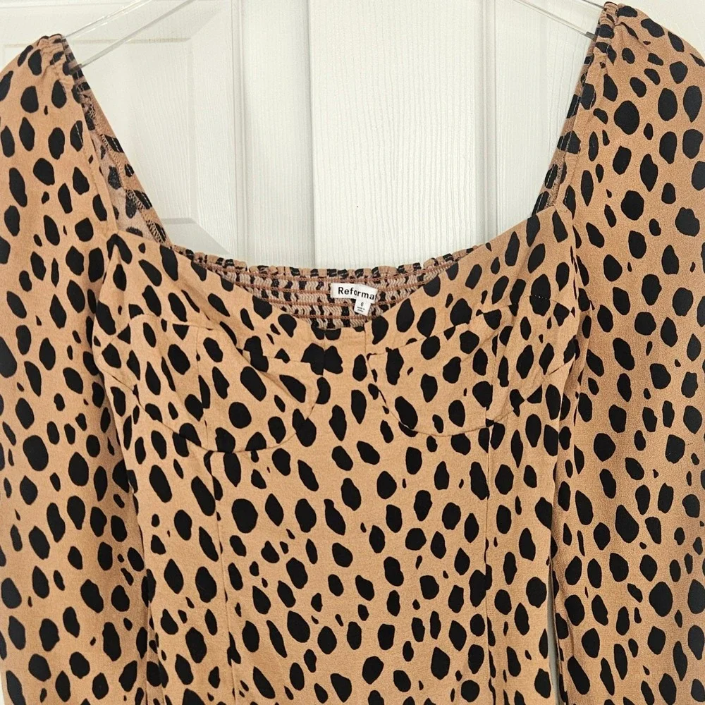 Reformation Reign Bobcat Animal Print Smocked Long Sleeve Square Neck Top Sz 6 - Picture 5 of 9